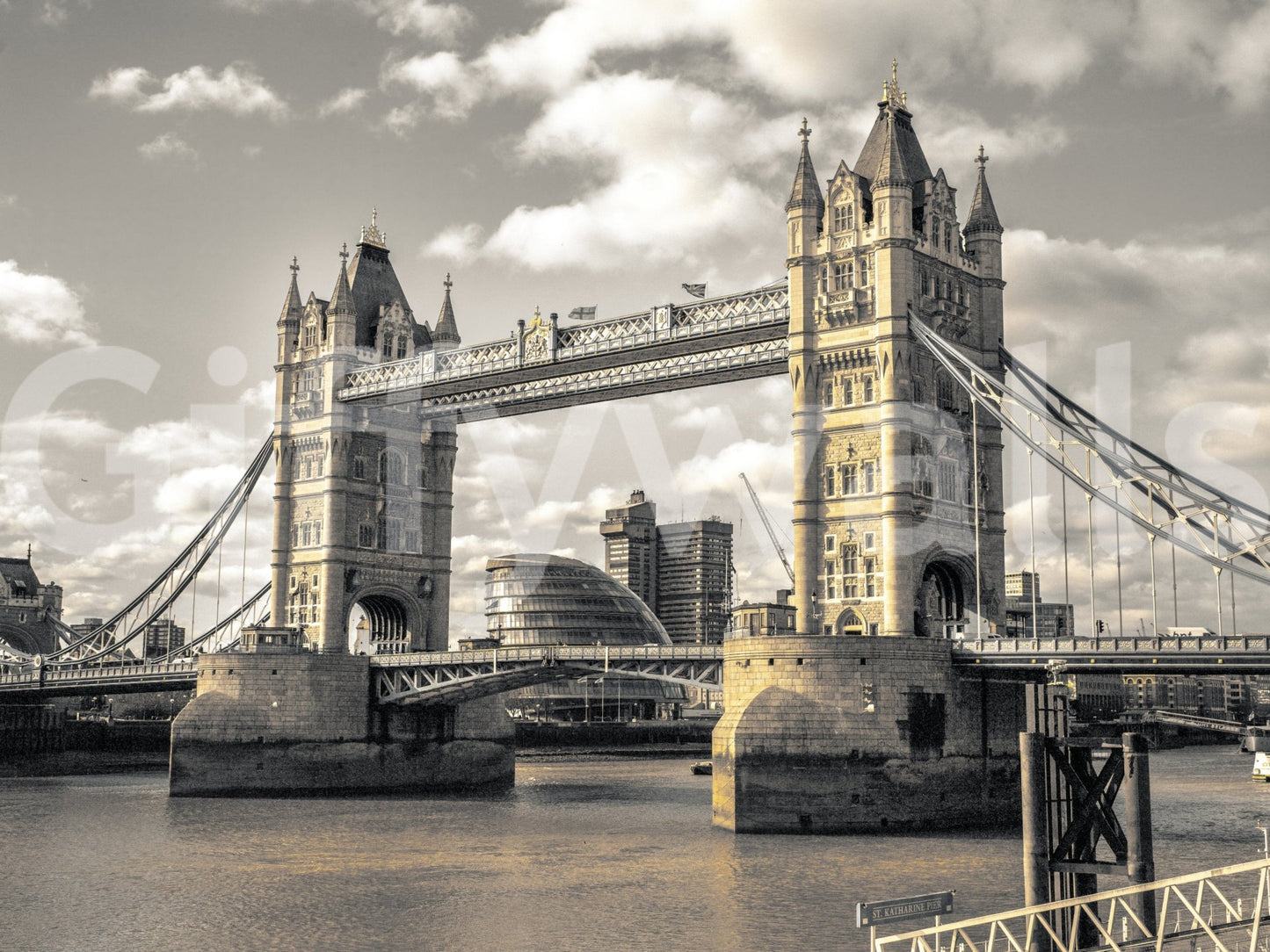Timeless London Bridge city scene wallpaper