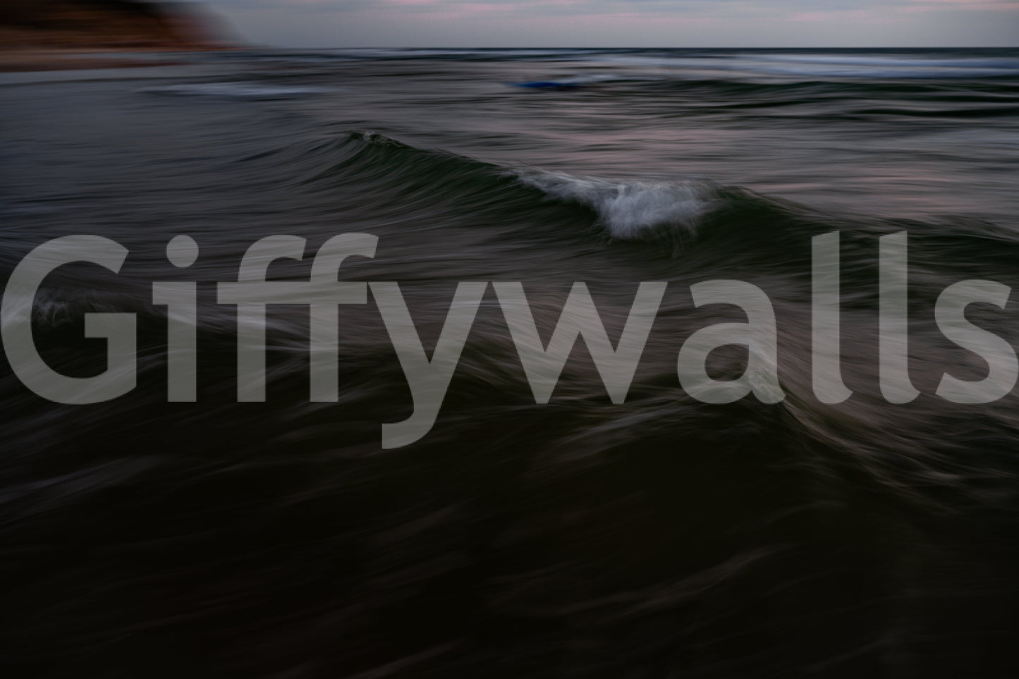 A detail of the dark tones in the water and shore.