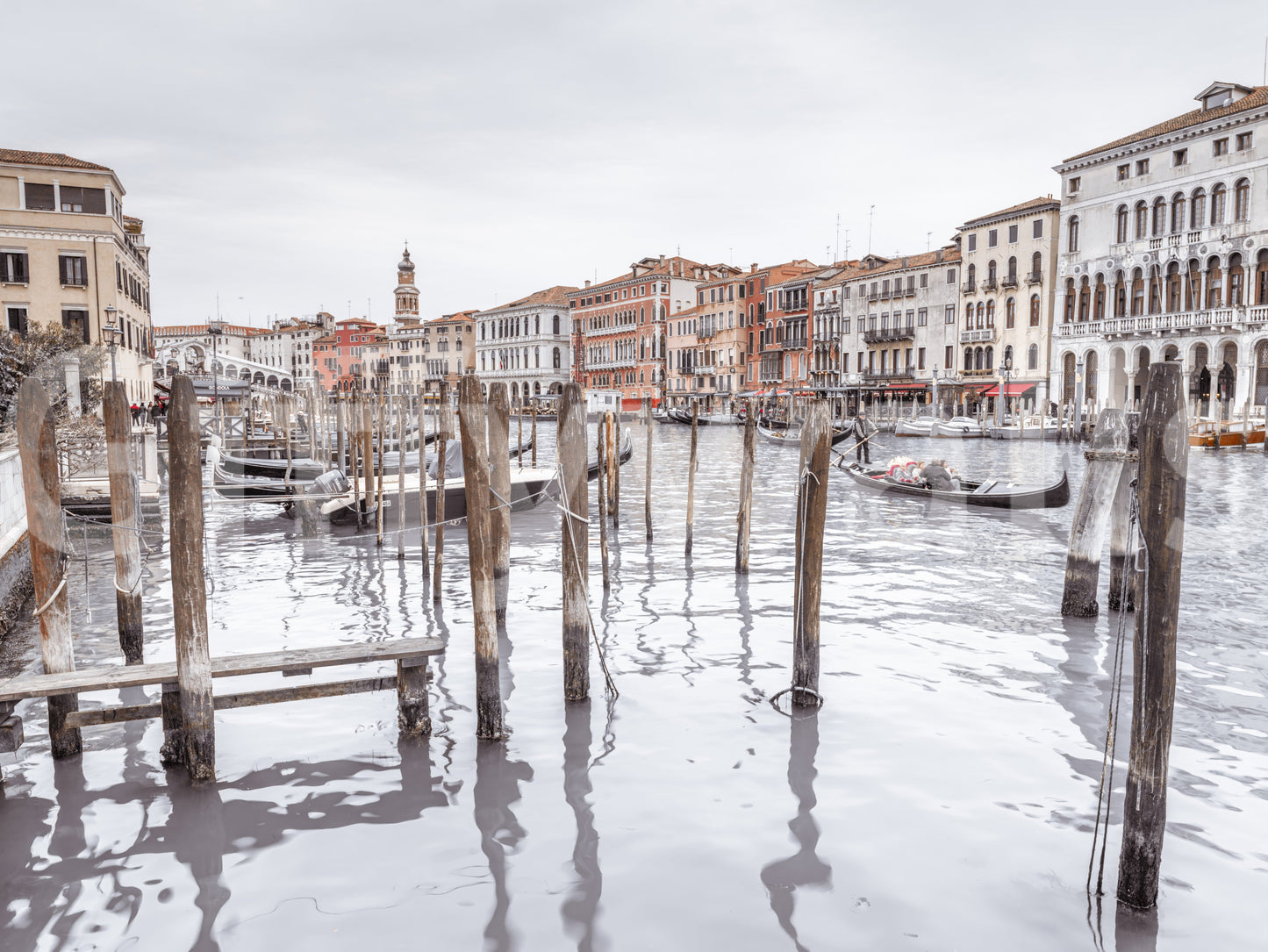 グランドカナルビスタの壁画