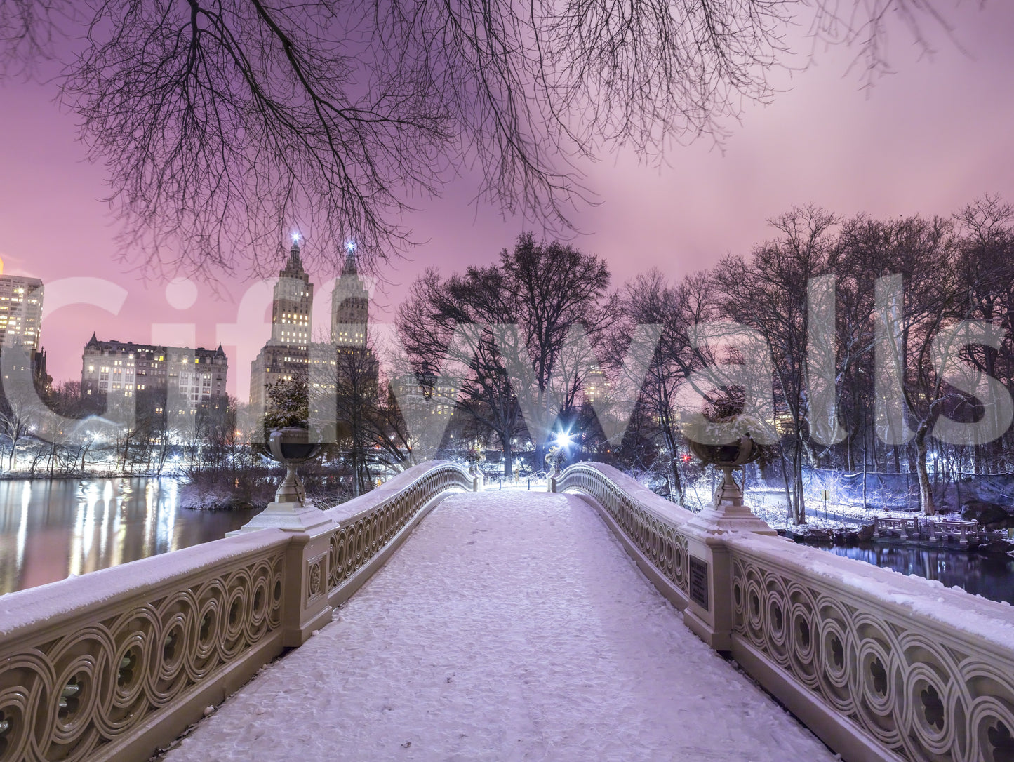 Pont Bow en hiver : fresque murale crépuscule rose de Central Park