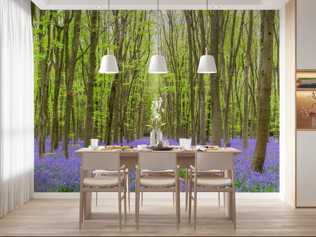 Wandgemälde „Blumenpfad im Frühlingswald“