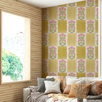 Blended flower and stripe wallpaper for walls

