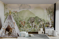 Nature-inspired mural wallpaper with animals


