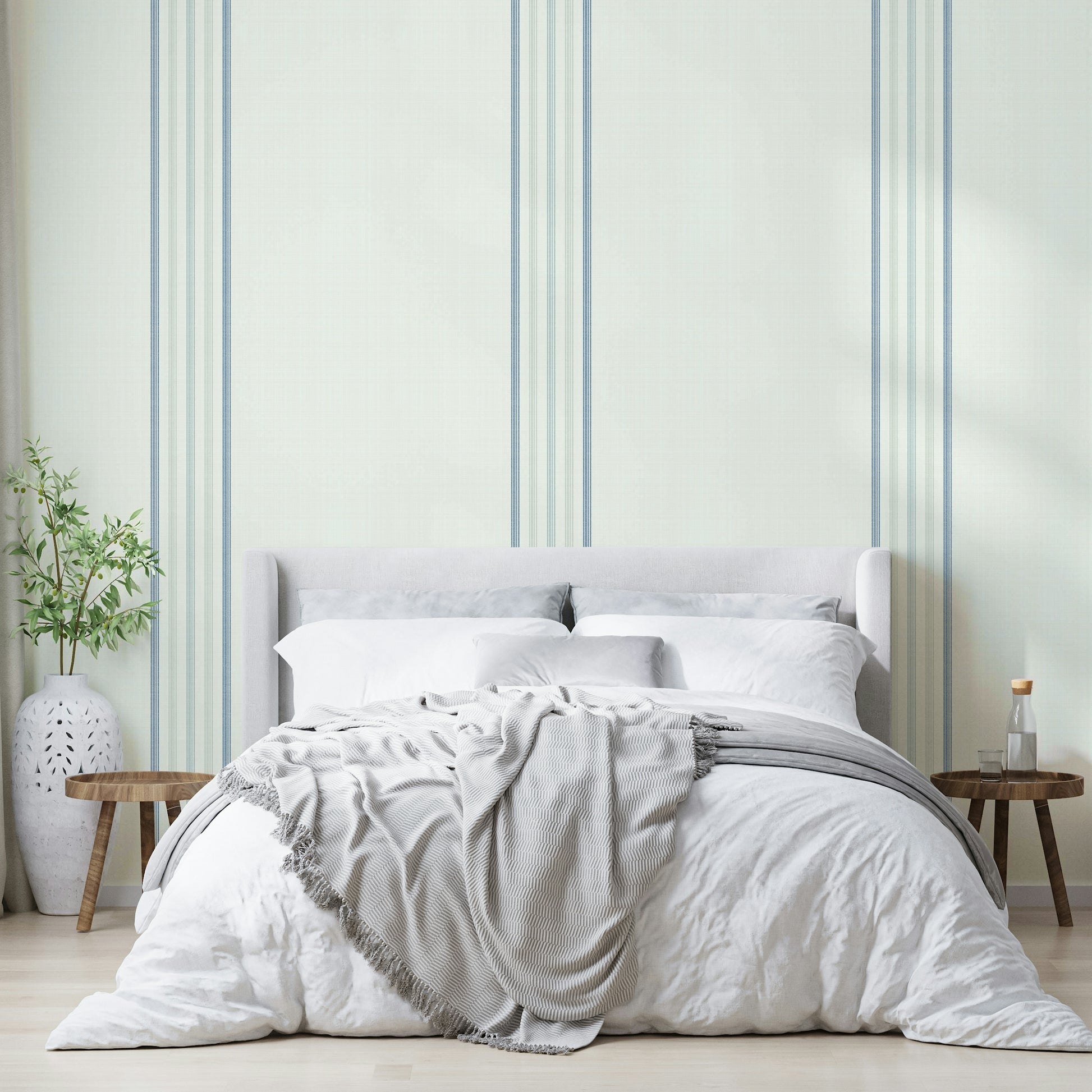 Wallpaper with narrow vertical stripe design
