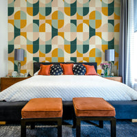 Crisp lines and defined shapes in the wallpaper.

