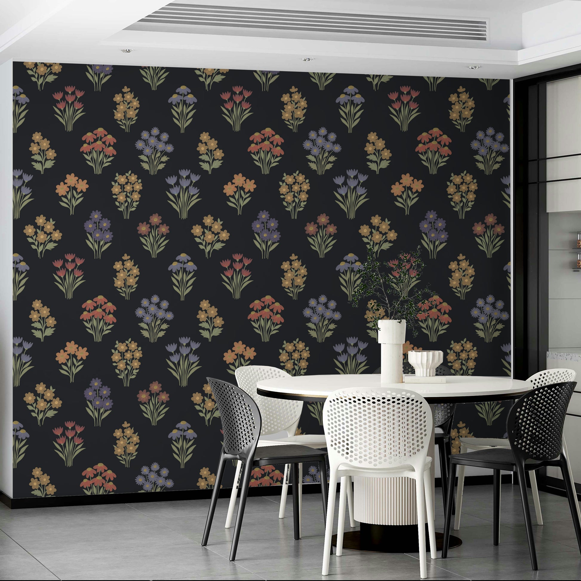 Vintage-inspired floral design wallpaper.


