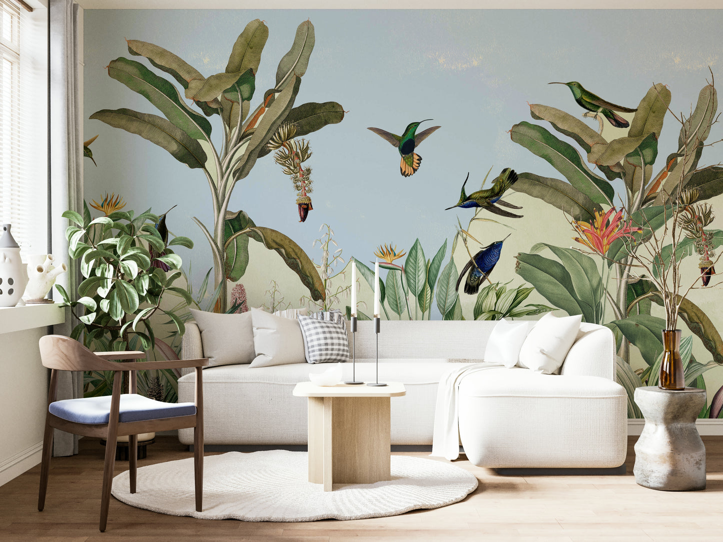 Detailed artwork and expansive composition.

