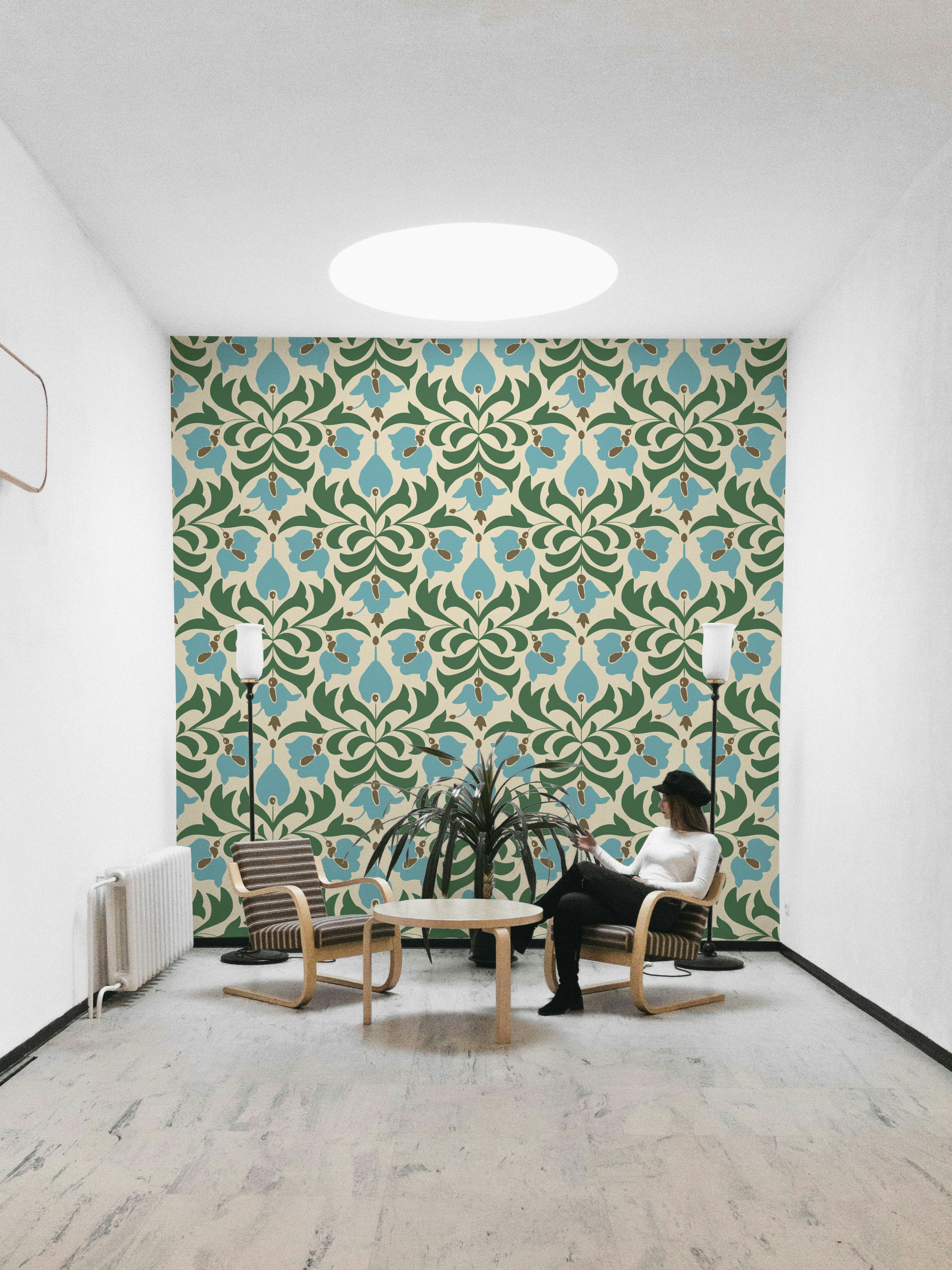 The flowers appear in a relaxed, flowing style.
