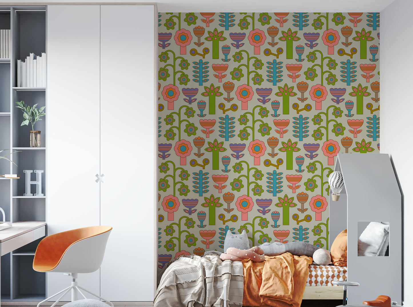 A charming and sophisticated floral wallpaper pattern.
