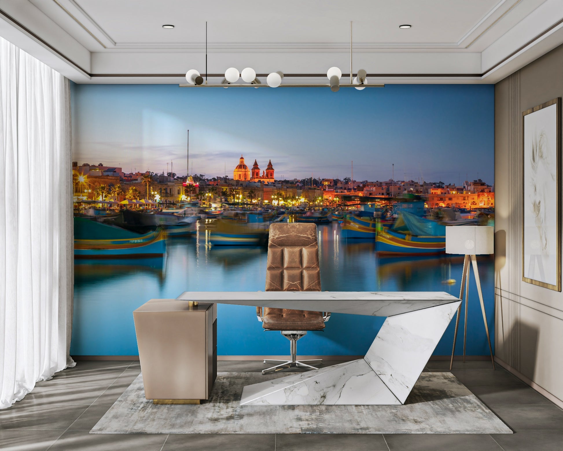 The mural gives a feeling of being in a classic Mediterranean village.

