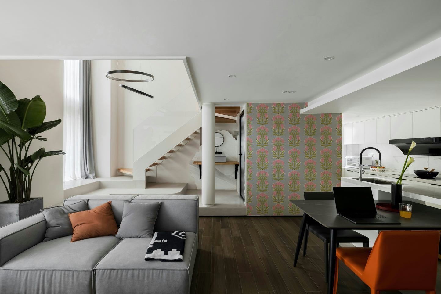 The style is artistic and elegant.

