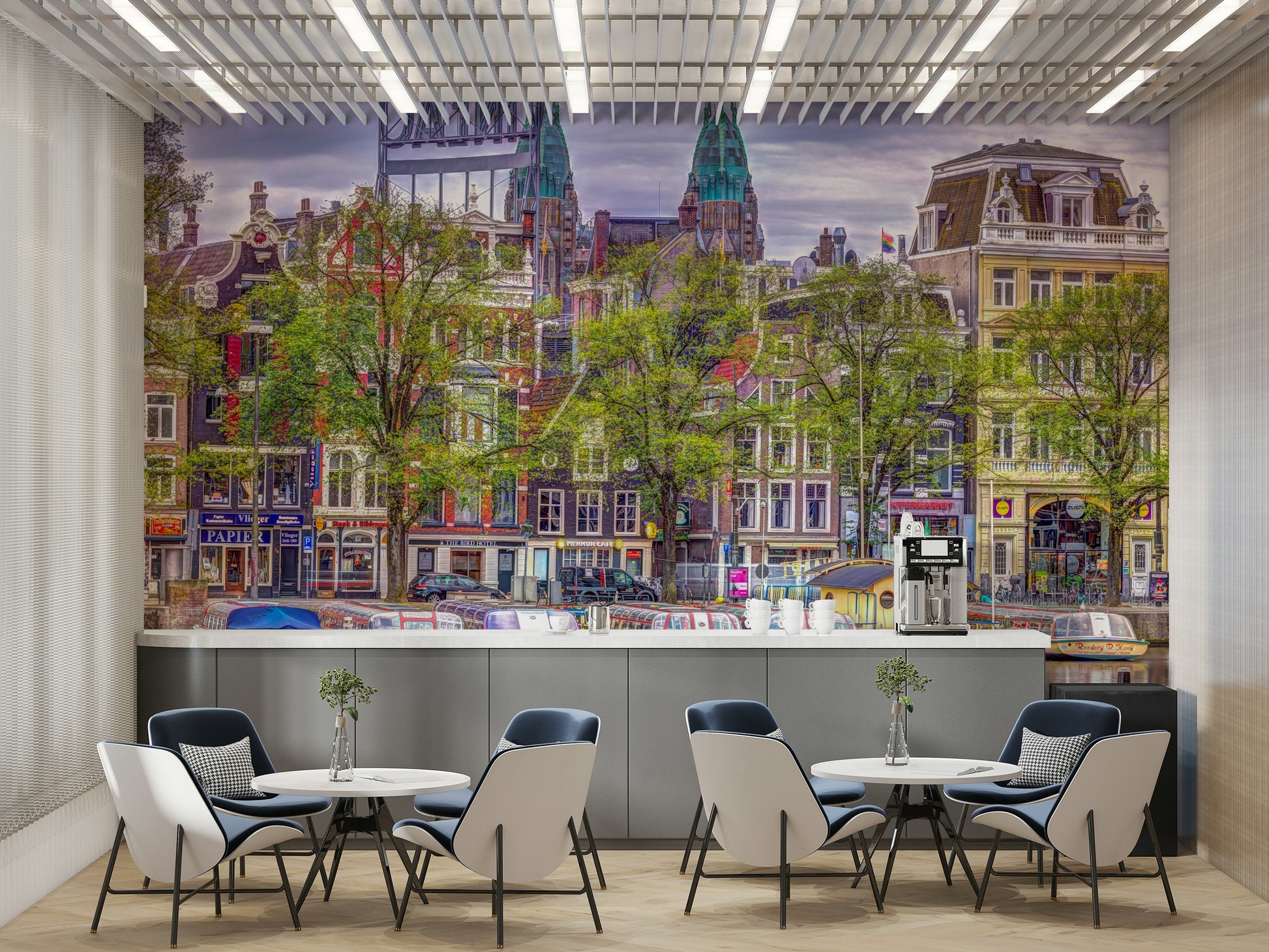 The design has a beautiful, elegant look.

