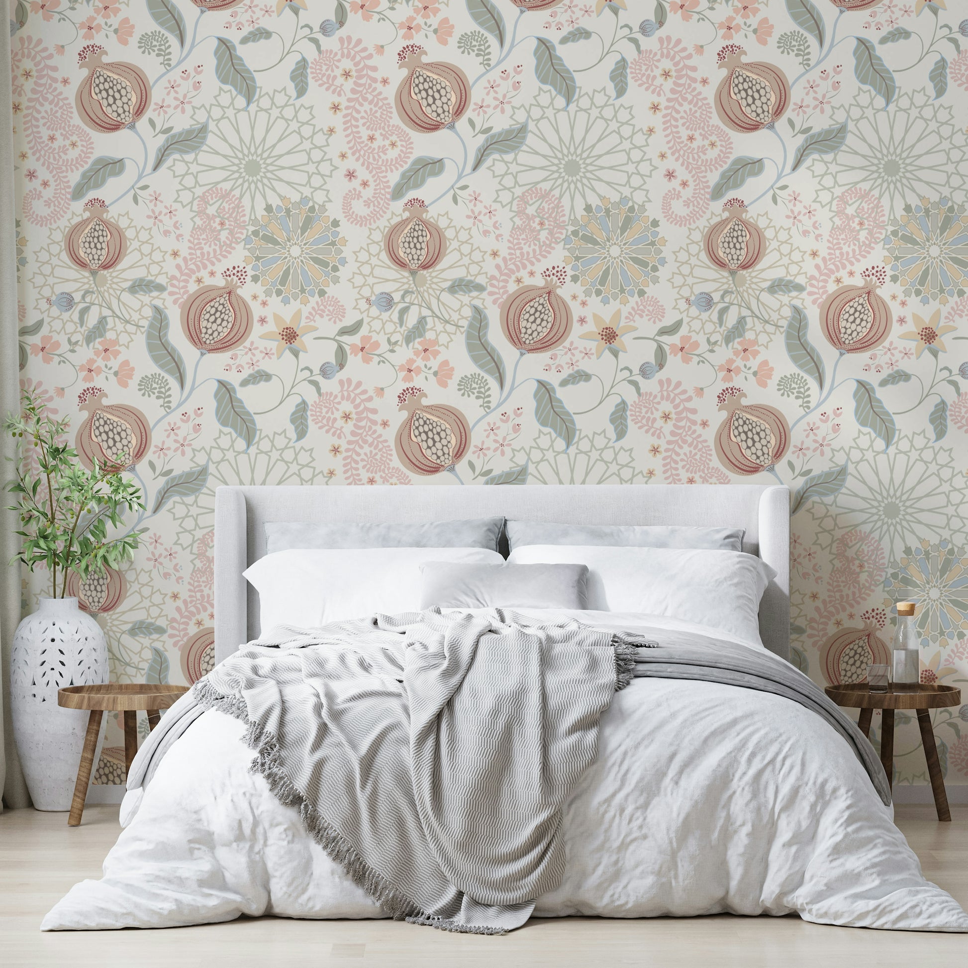 The design has a beautiful, elegant look.

