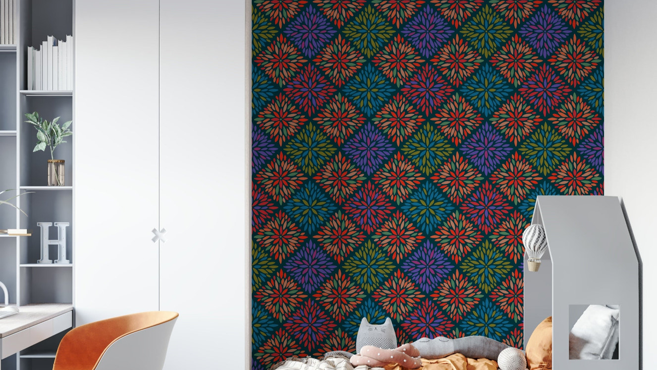 Wallpaper with a dahlia diamonds pattern.

