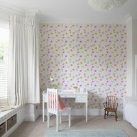 A classic floral repeat wallpaper for walls.

