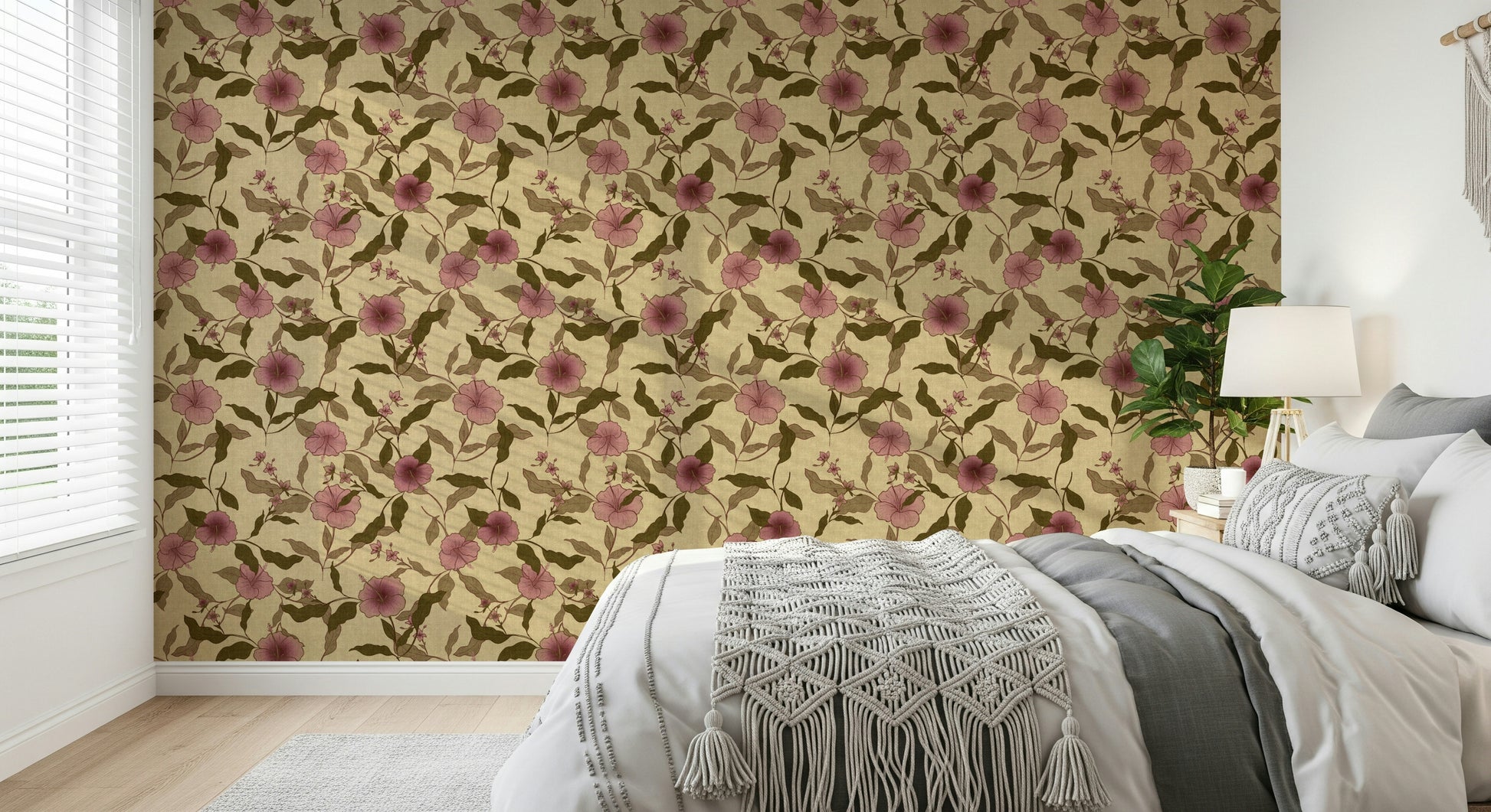Rich Heritage detail wallpaper, graceful pink bloom traditional wall paper.