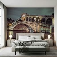 Stone steps, water access, Rialto Bridge wallpaper for walls, stunning city image.