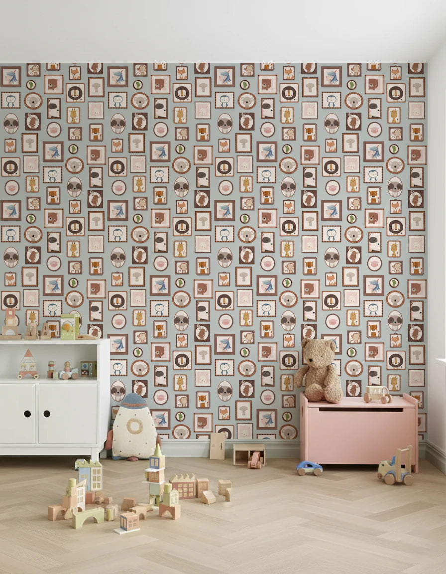 Carta da parati con ritratti di animali stravaganti