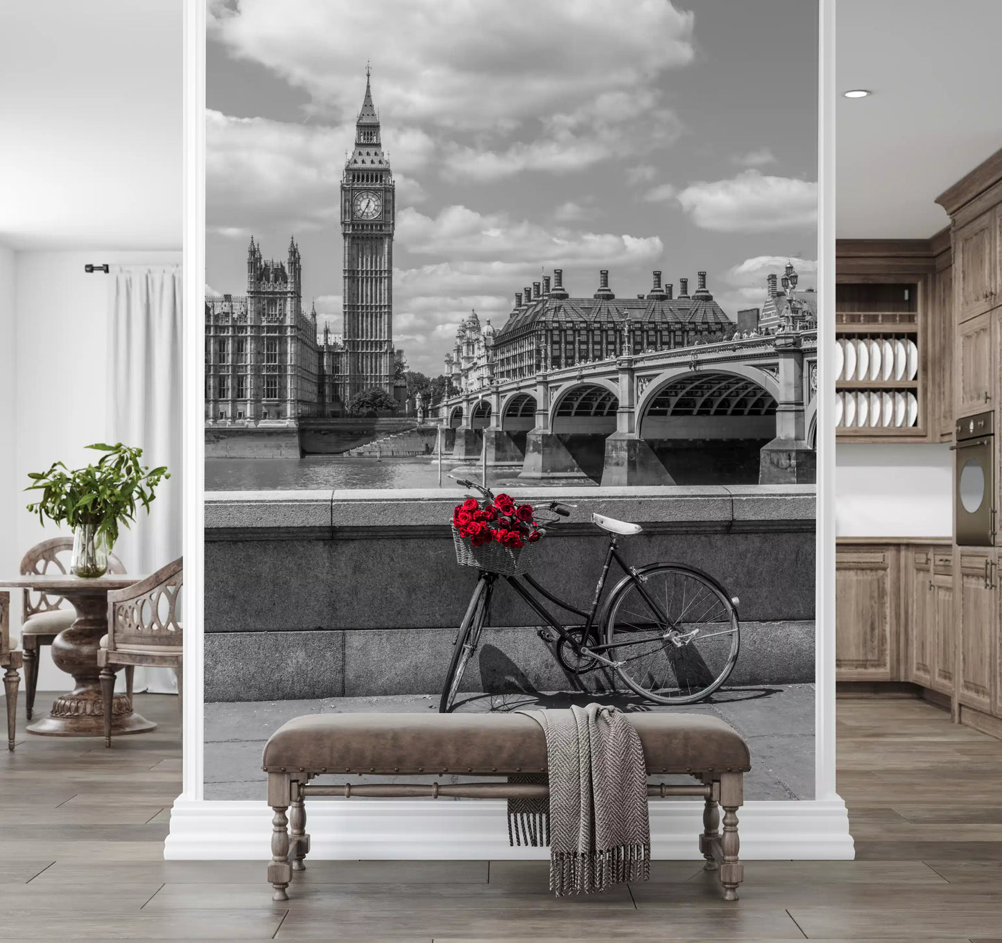 London Love: Monokrom & Røde Roser Vægmaleri