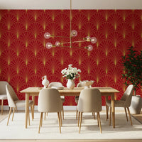 Tapete mit Art-Déco-Fächern in Karmesinrot und Gold