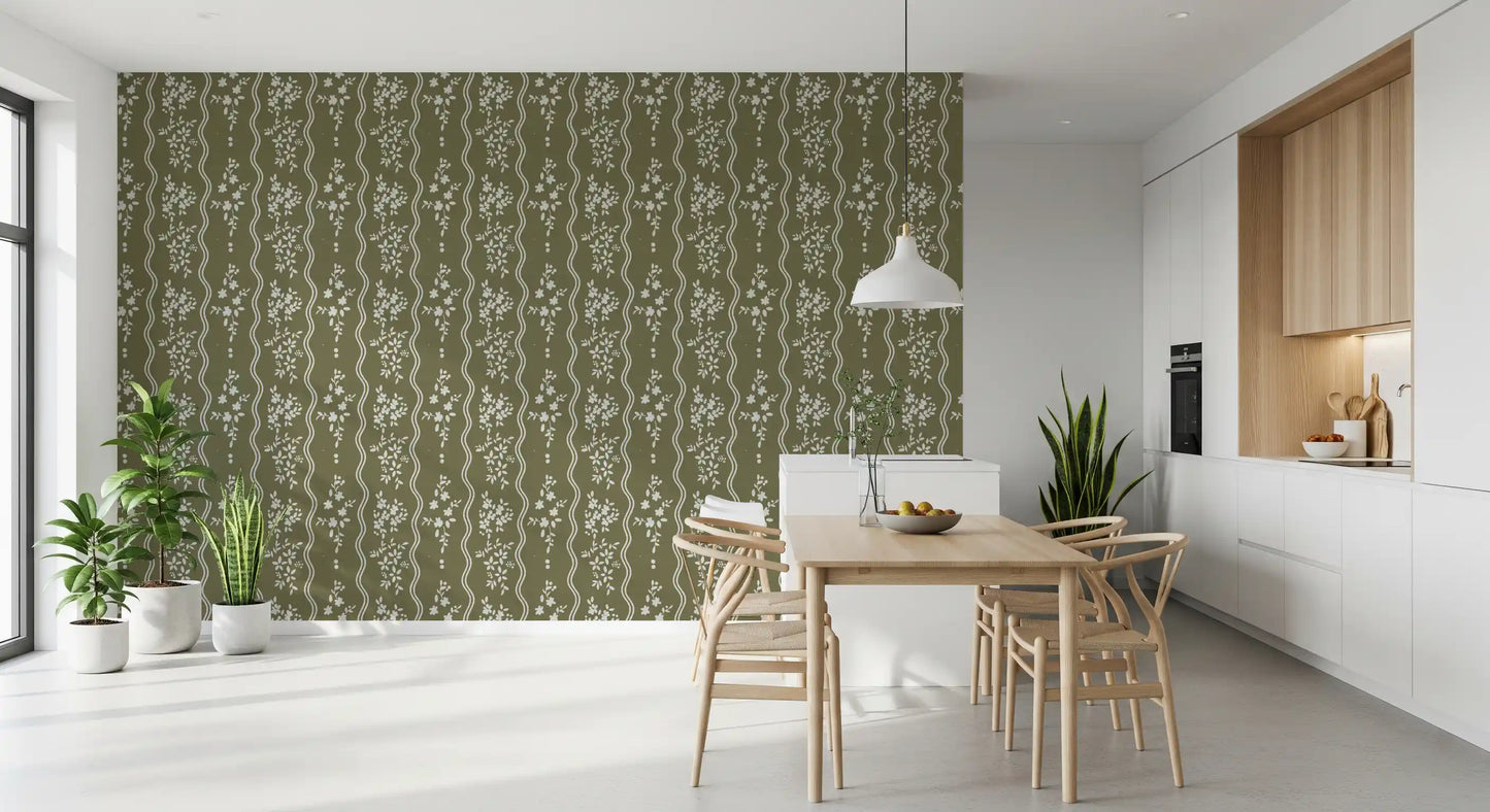 Olive Meadow Tapete mit welligem Streifen