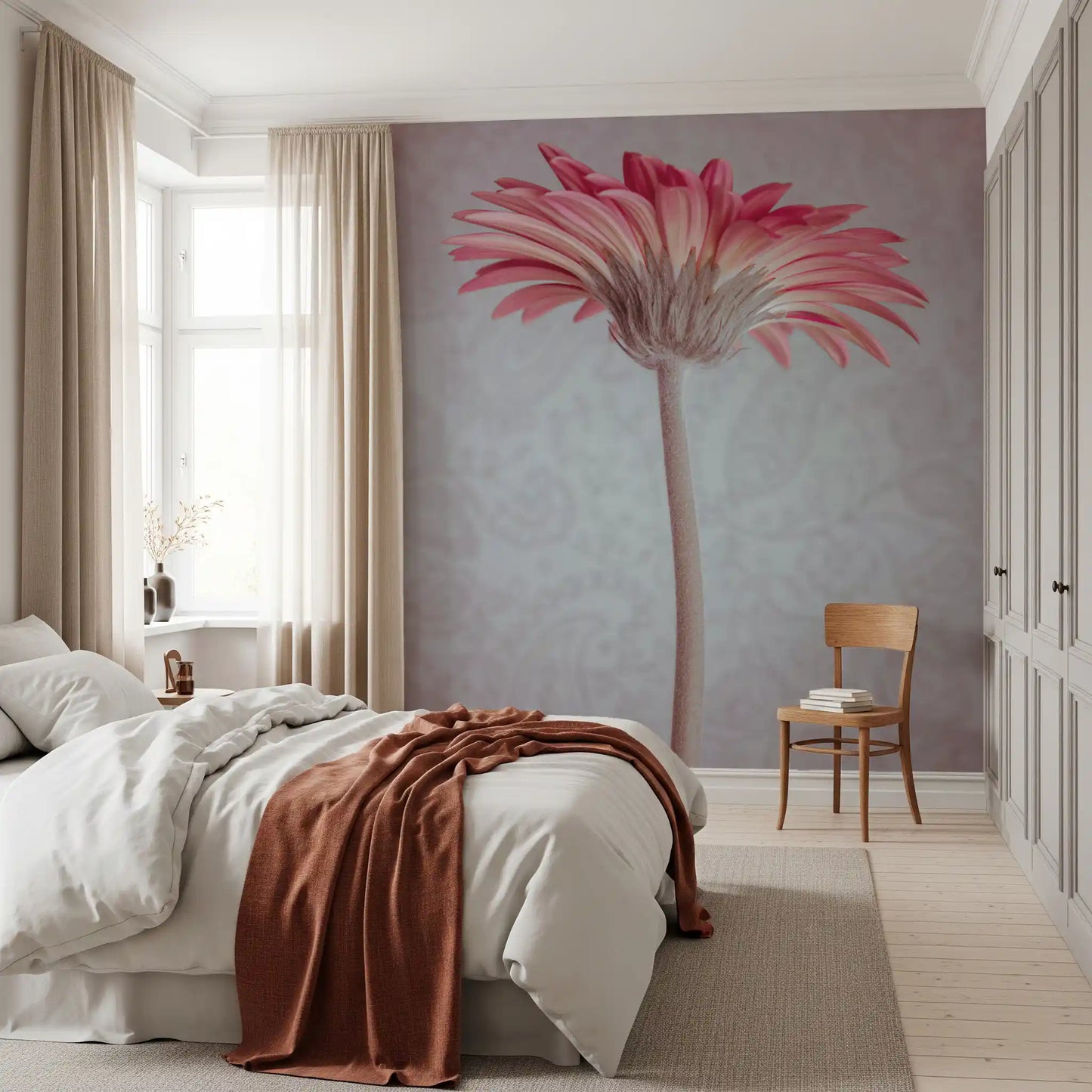 Elegante Tapete mit pinker Gerbera-Blüte als Wandbild