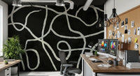 Murale da parete minimalista con linee organiche a inchiostro su carbone