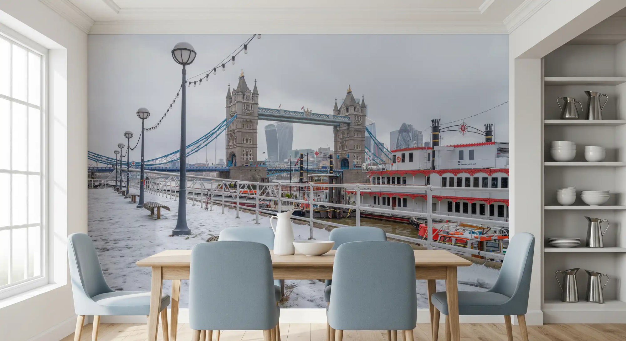 Carta da parati murale con vista sul fiume Tamigi innevato