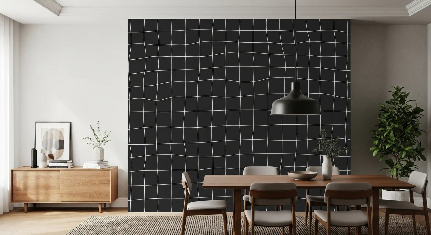 Vægmural med diskret trækulrudemønster