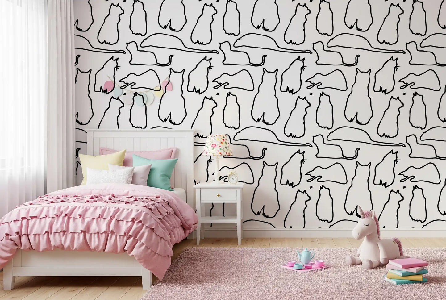 Munki and the Spot - Black & White Wallpaper⁠