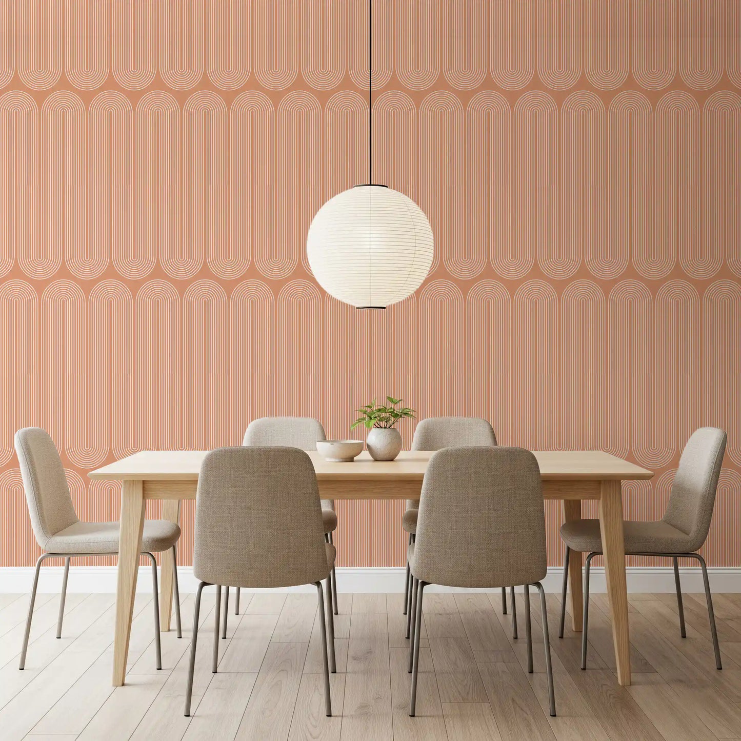 Minimalistische Tapete mit Terrakotta-Bogenmuster