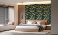 Tapete mit botanischem Blattsilhouetten-Motiv „Midnight Garden“