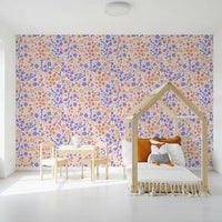 Papel de Parede Alegre com Flores Pintadas no Prado