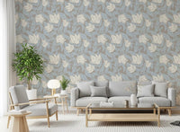 Papel tapiz sereno con bocetos florales en crema y azul