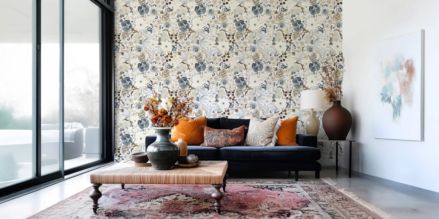 Tapet med neutrale akvarelblomster