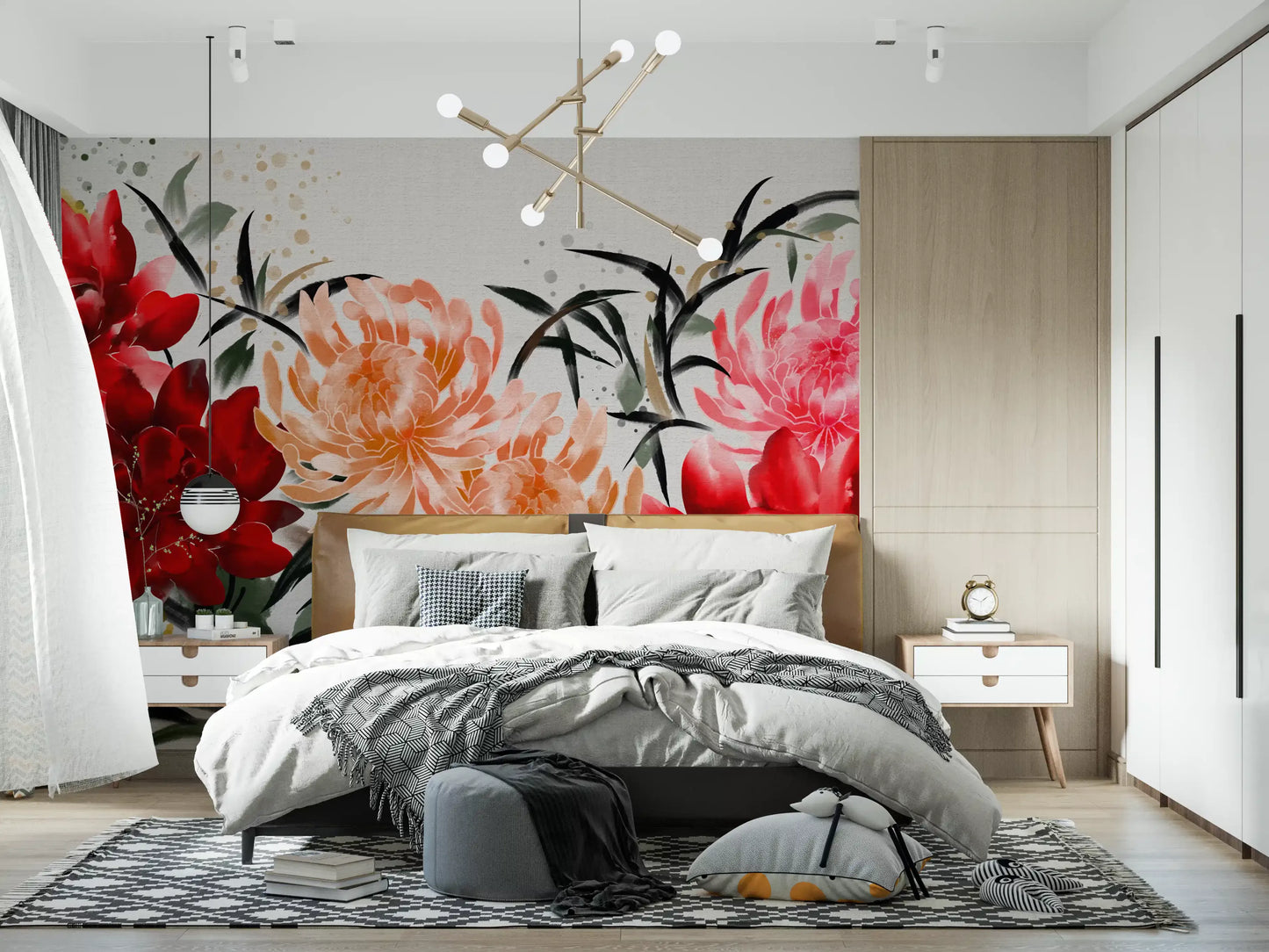 Wandbild mit karminroten und pfirsichfarbenen Blumen in Tuschewaschoptik