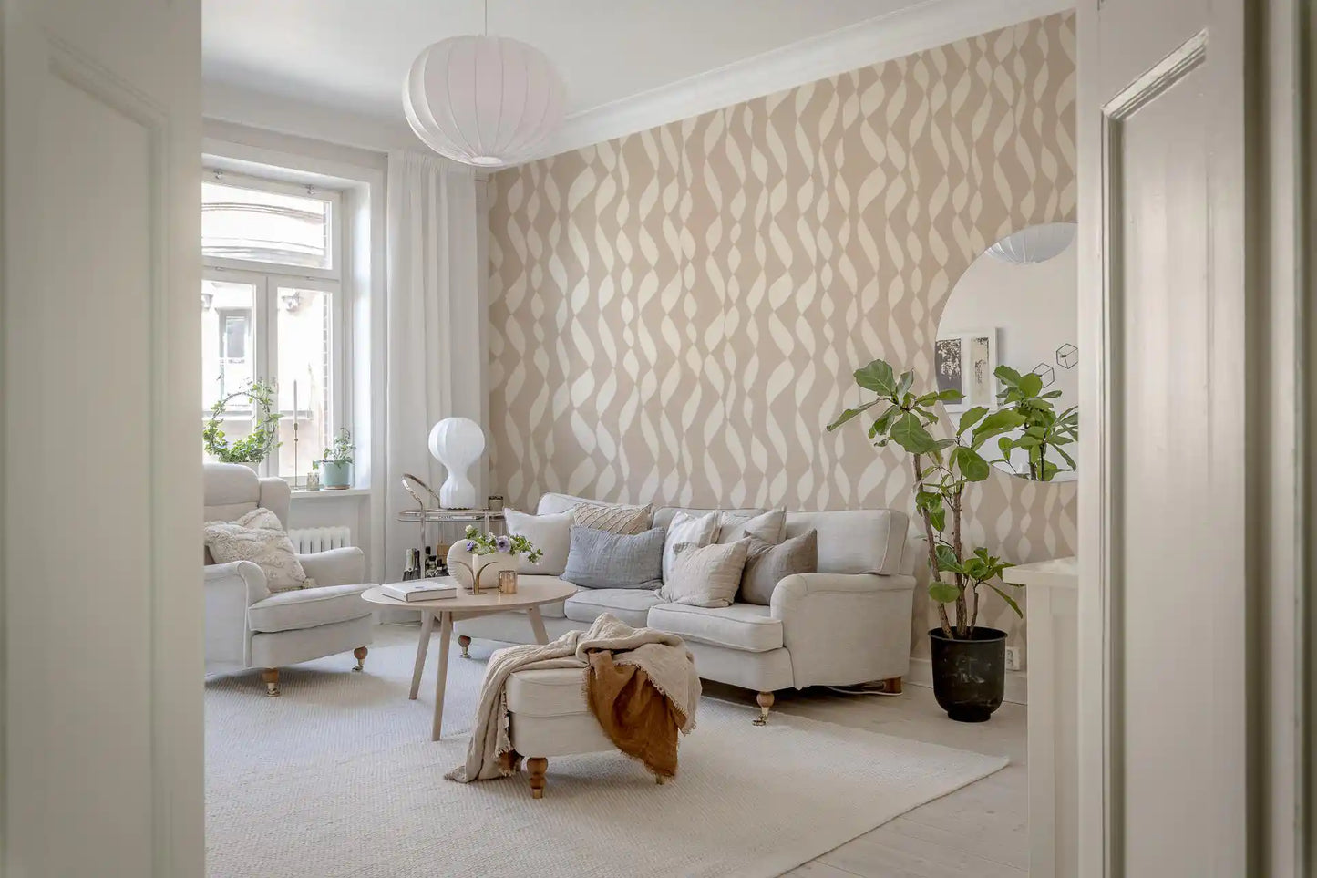 Cream Wavy Ribbon Pattern Wallpaper⁠