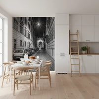 Italienische nächtliche Kopfsteinpflastergasse als Wandbild