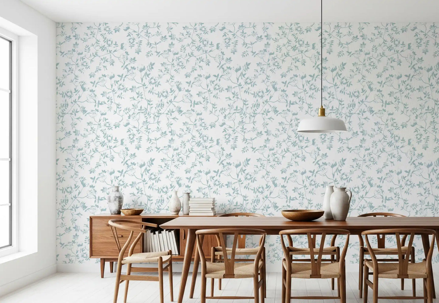 Papel tapiz con boceto floral azul sereno
