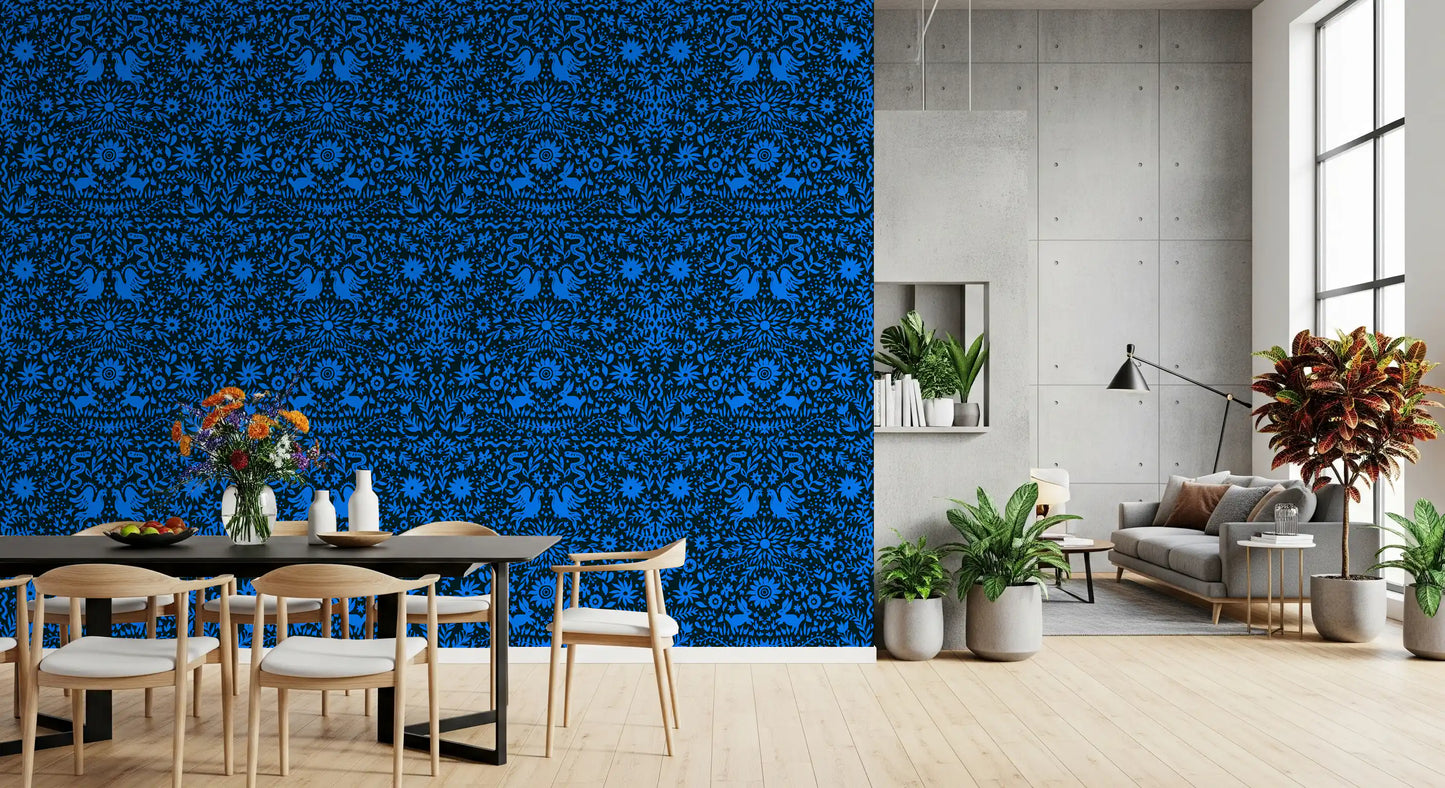 Papel tapiz con patrón de arte folclórico «Cobalt Folklore»
