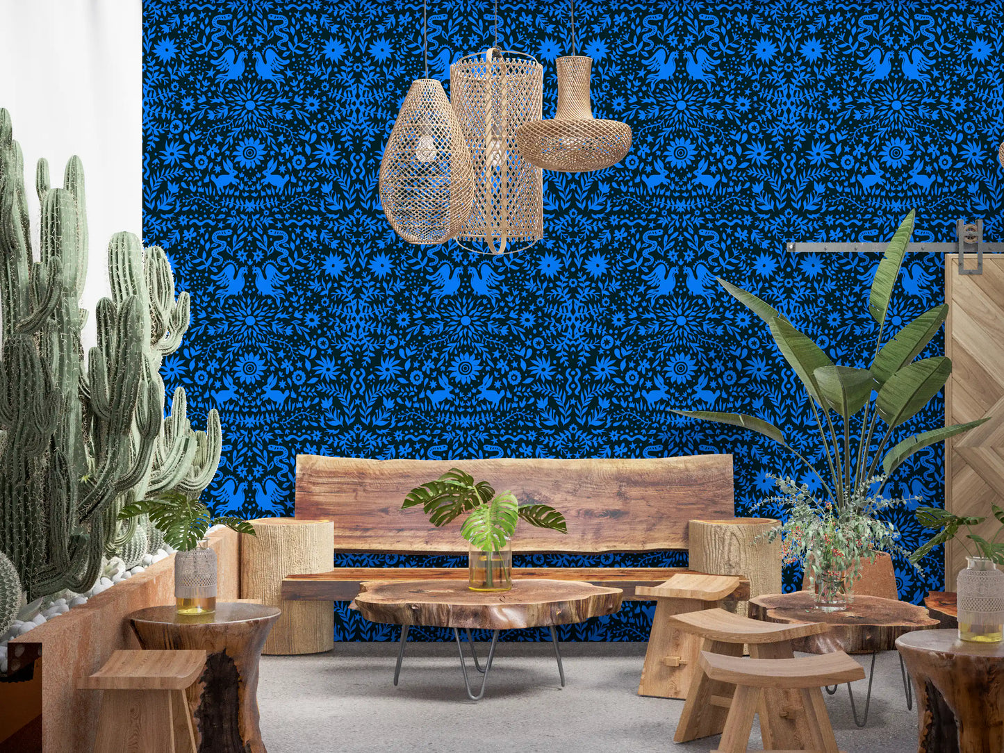 Papel tapiz con patrón de arte folclórico «Cobalt Folklore»