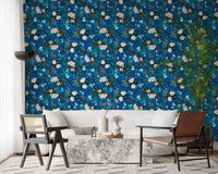 Papier peint botanique à fleurs indigo profond