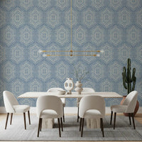 Boho-Gemälde – Abstrakte Mudcloth-Hexagone, ethnisches geometrisches Muster, Jeansjacke-Blau, Tapete