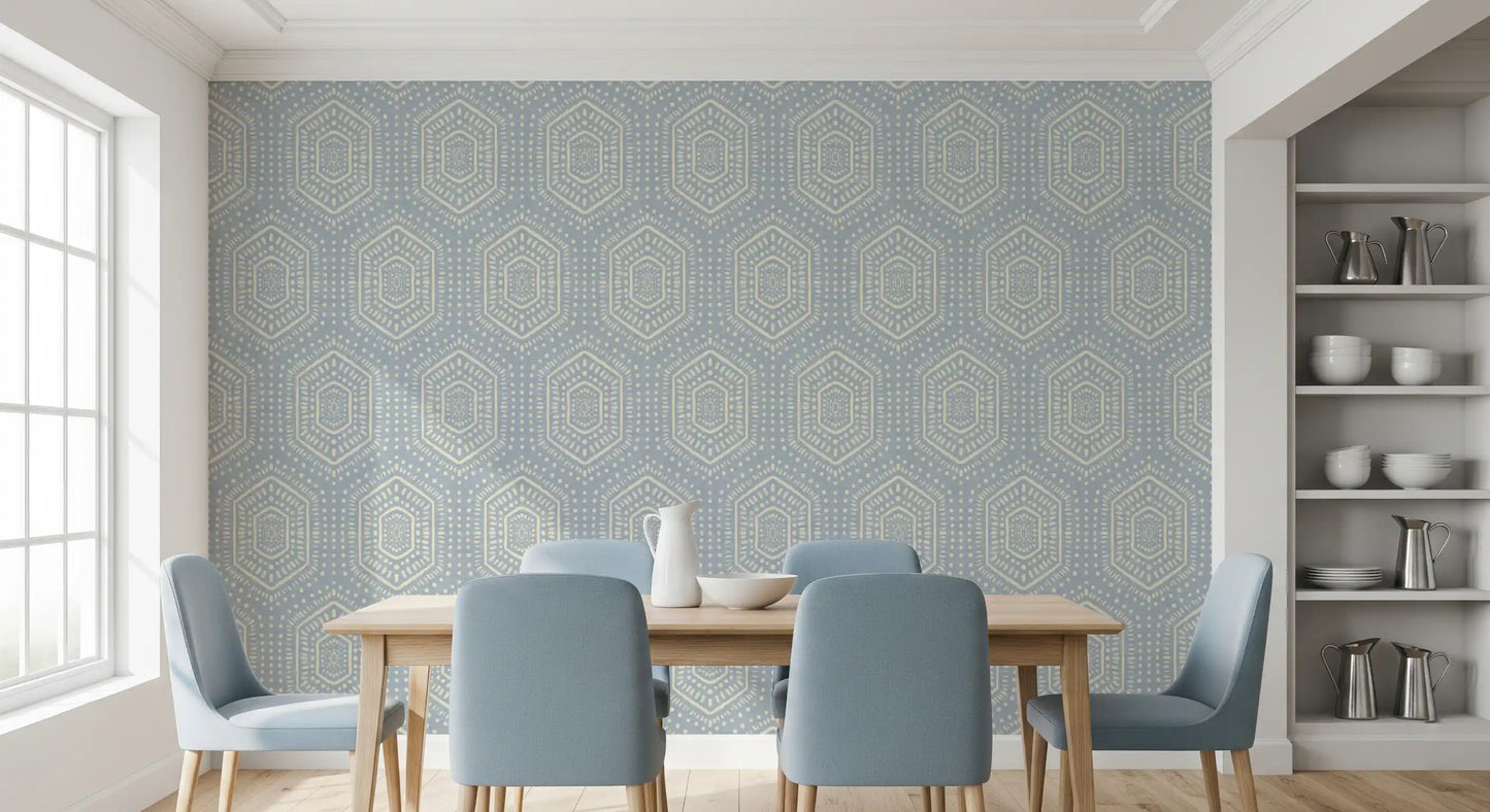 Boho Painted – abstrakte Mudcloth-sekskanter med etnisk geometrisk mønster i franskblå tapet