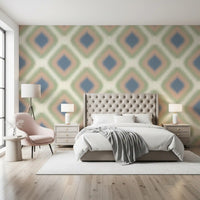 Heritage Ikat – Rautenmuster-Tapete im Grandmillennial-Stil in Denimblau und Blush-Pink