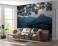 Arktische, sonnenbeschienene alpine Reflexion – Wandbild