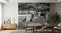 Fresque murale monochrome pastorale représentant un paysage équestre