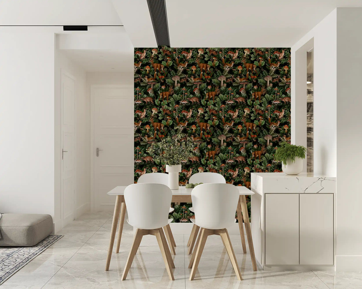 Carta da parati con scena della foresta incantata e della fauna del bosco