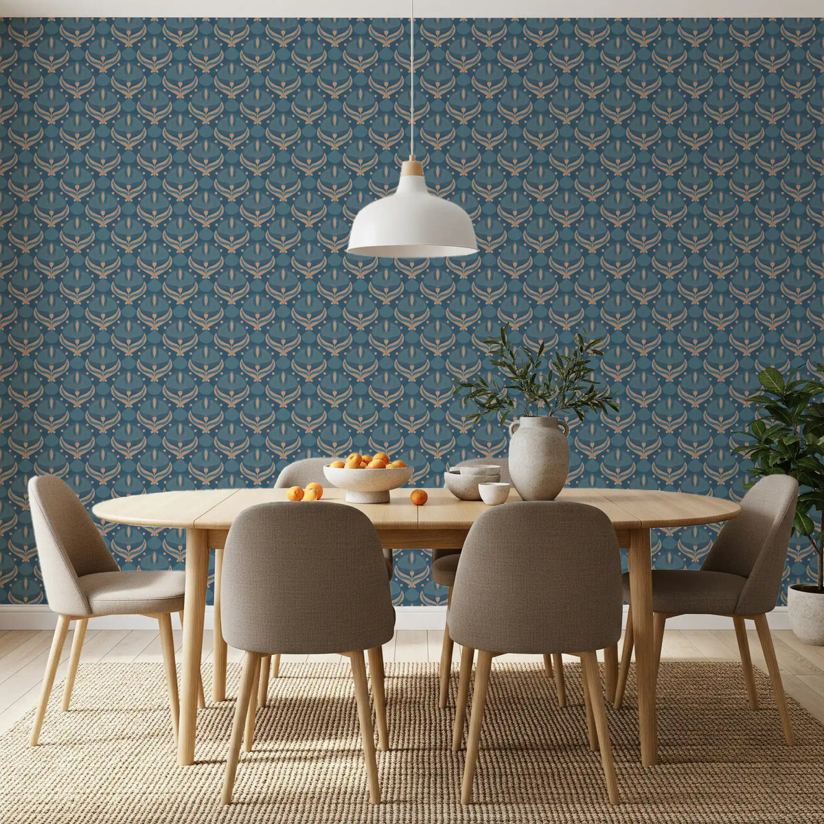 Geometrische Tapete „Midnight Lotus Bloom“