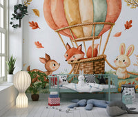 Fresque murale « Amis animaux des bois en ballons d’automne »